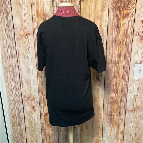 Universal Studios Black Short Sleeve Tee Revolution Design - Picture 5 of 6